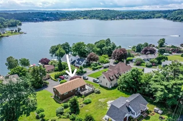 41 Arrowhead Rd