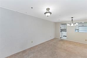309-1560 Hillside Ave