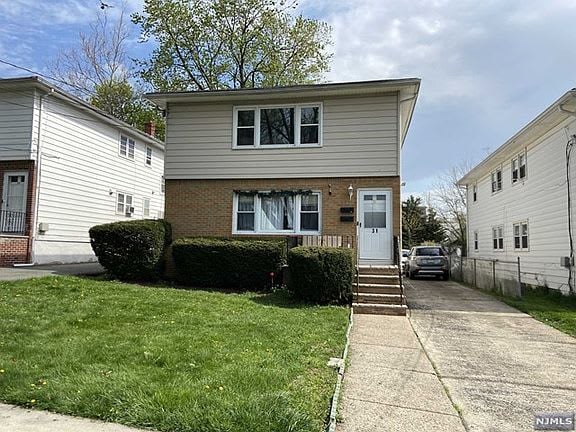 31 Barbara St