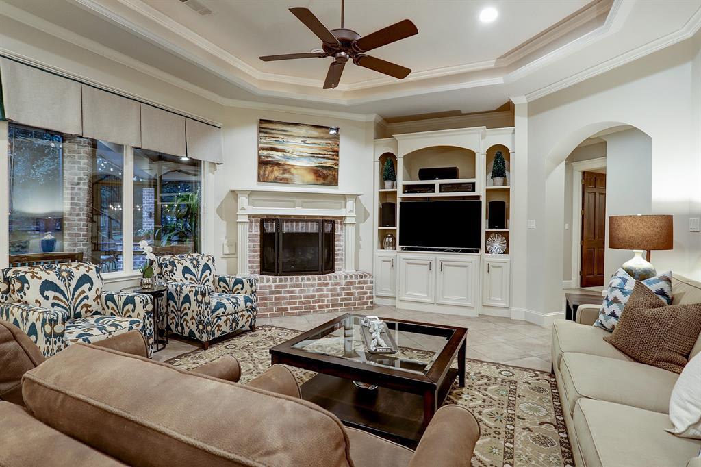 12610 Hunters Canyon Ln
