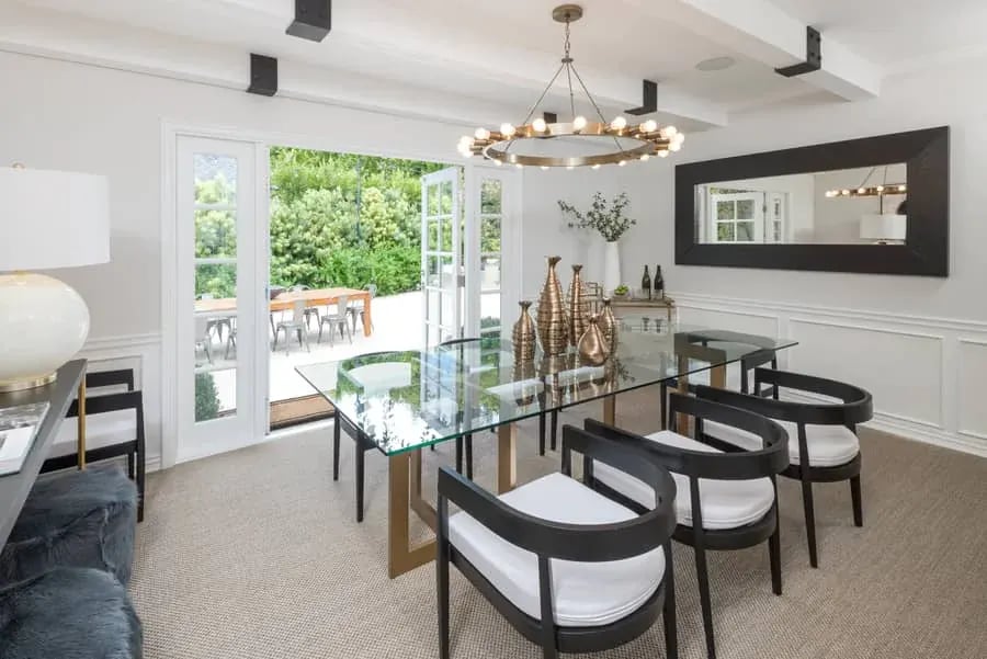 1423 N Doheny