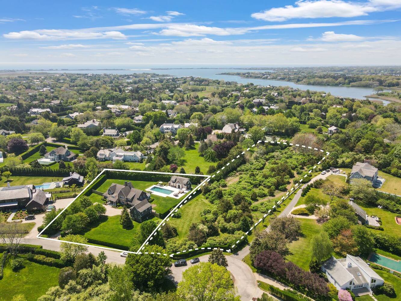 Water Mill South Dream Compound Adjacent to 2.7 Acre Reserve