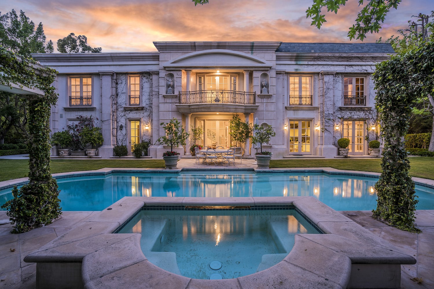 Wendover Drive, 90210