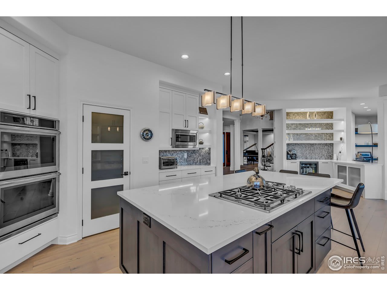 4057 Spy Glass Ln