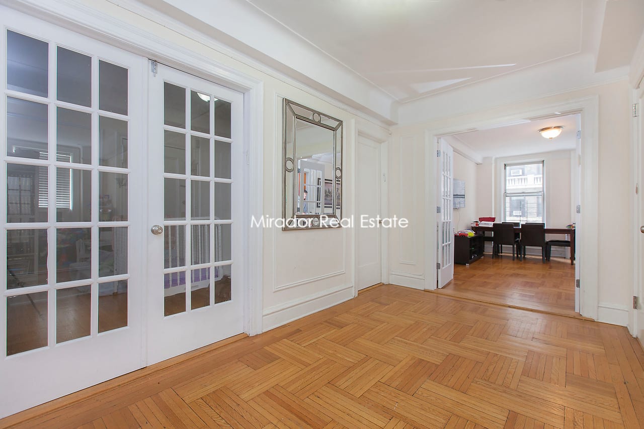 910 West End Ave, #4B