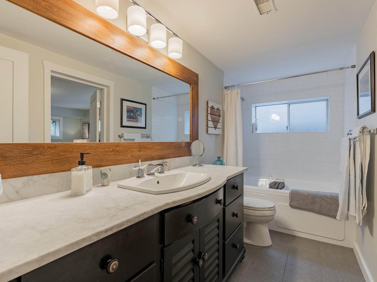 480 W Kings Rd