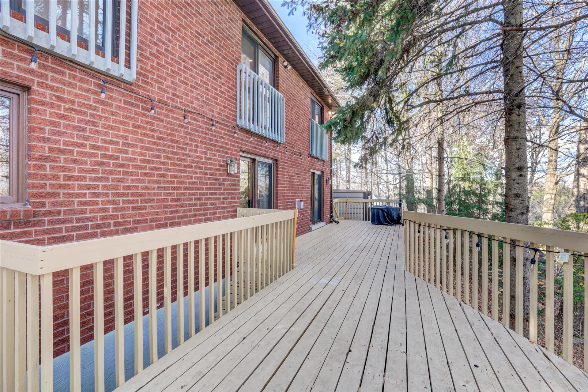 373 Morningside Ave