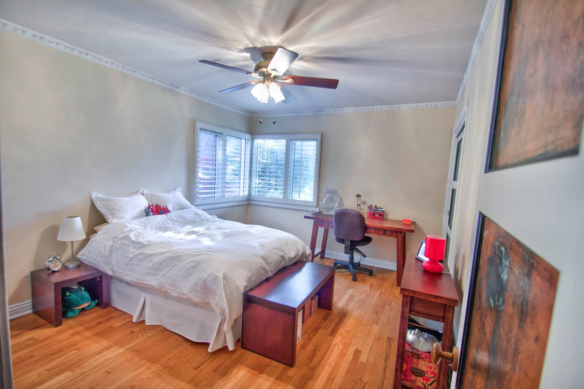 4546 Willowcrest Ave, Toluca Lake, CA