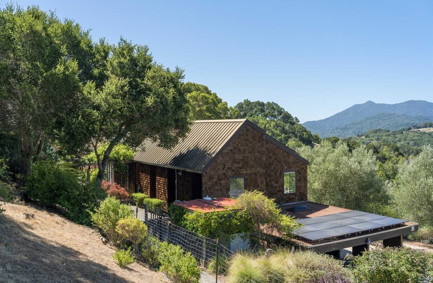 84 Irving Drive