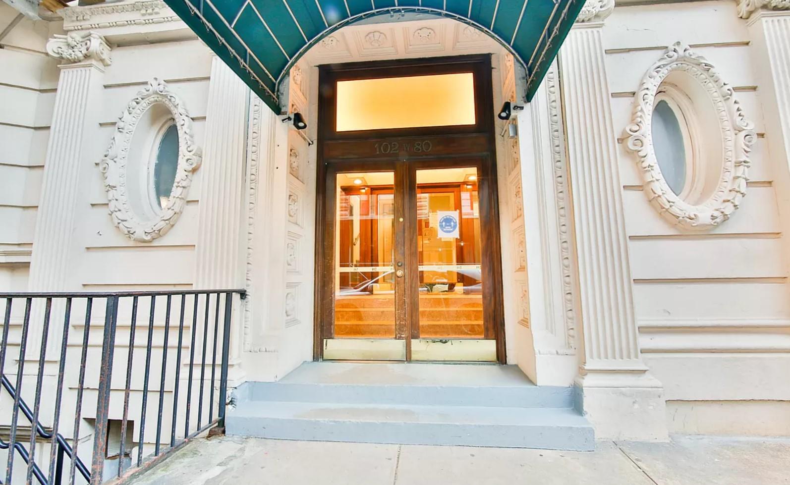 102 West 80th Street, Apt 62