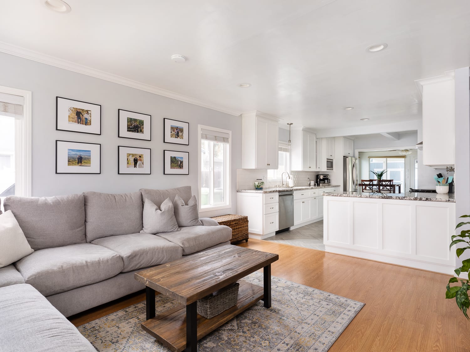 5161 W 137th Place