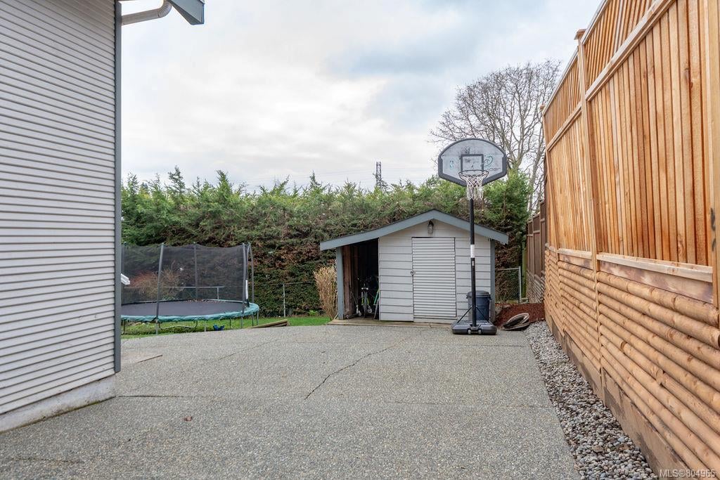 1235 Glyn Rd