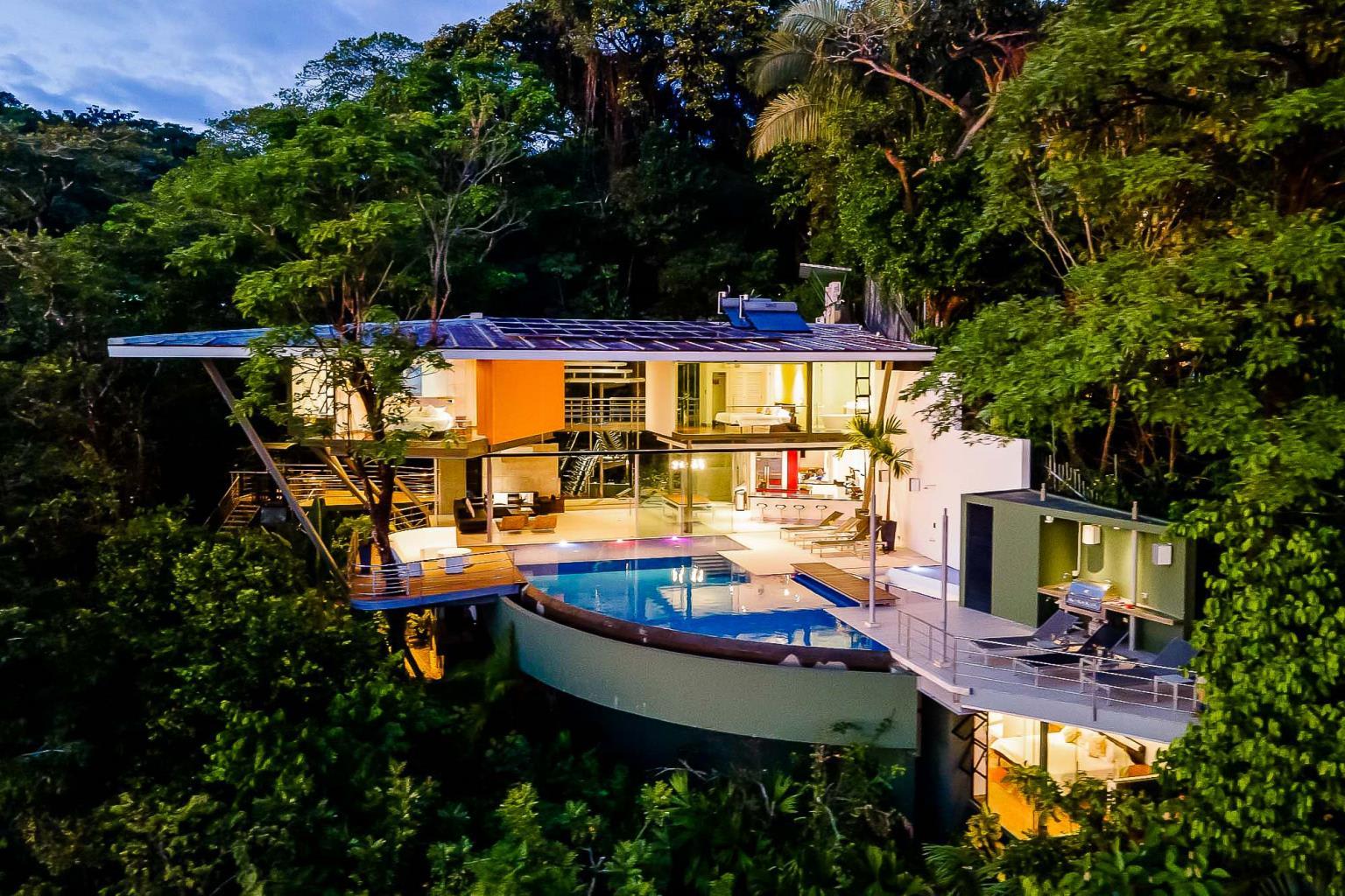 A Modern Masterpiece Casa Elevada