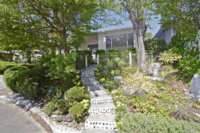 418 Forbes Ave