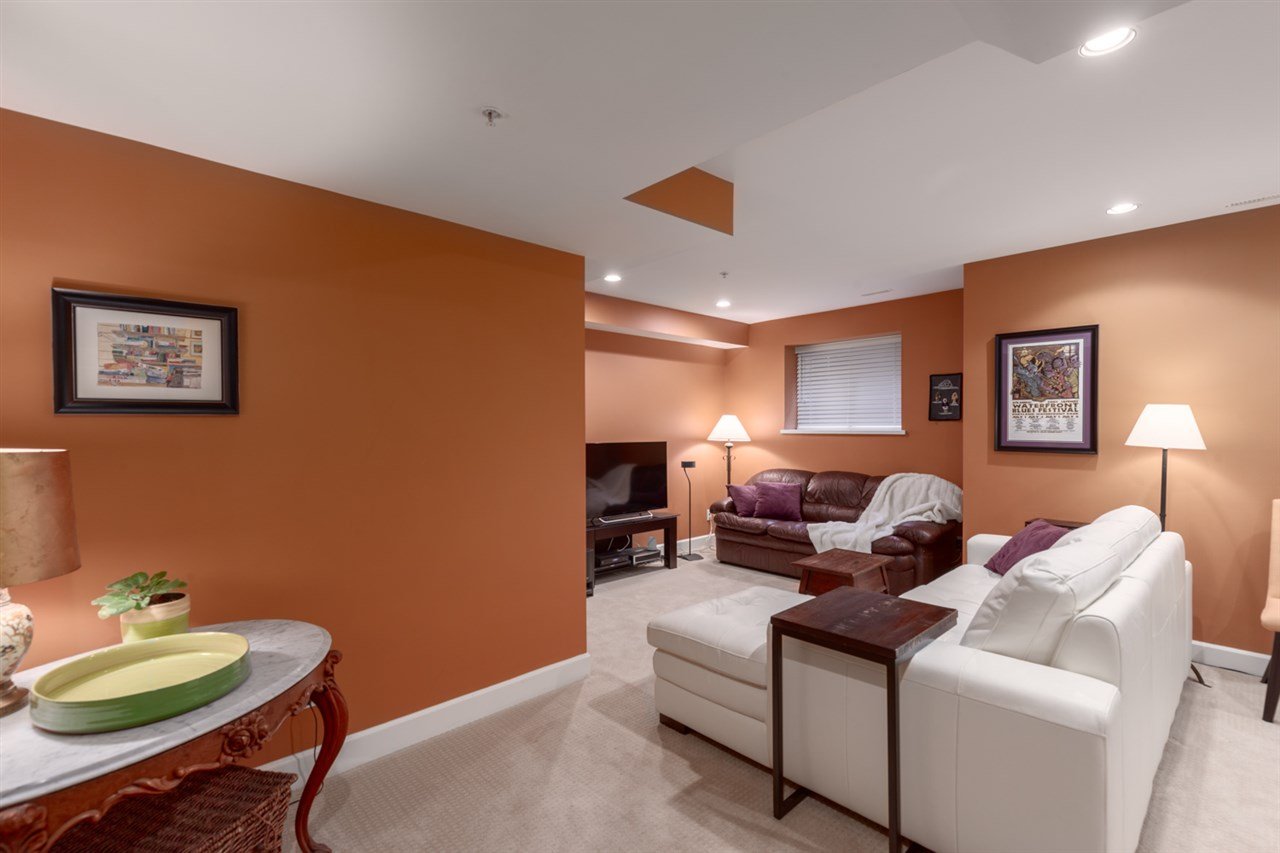 3131 Sunnyhurst Rd