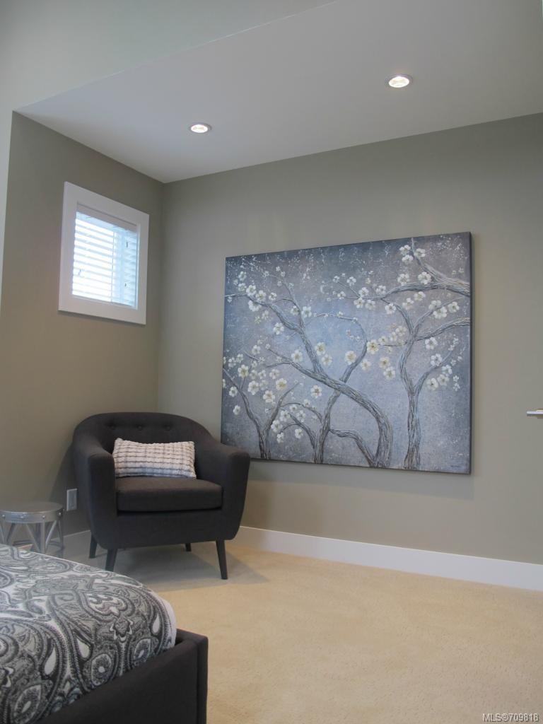 104-2726 Peatt Rd, Langford