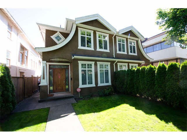 2764 W 16th Ave