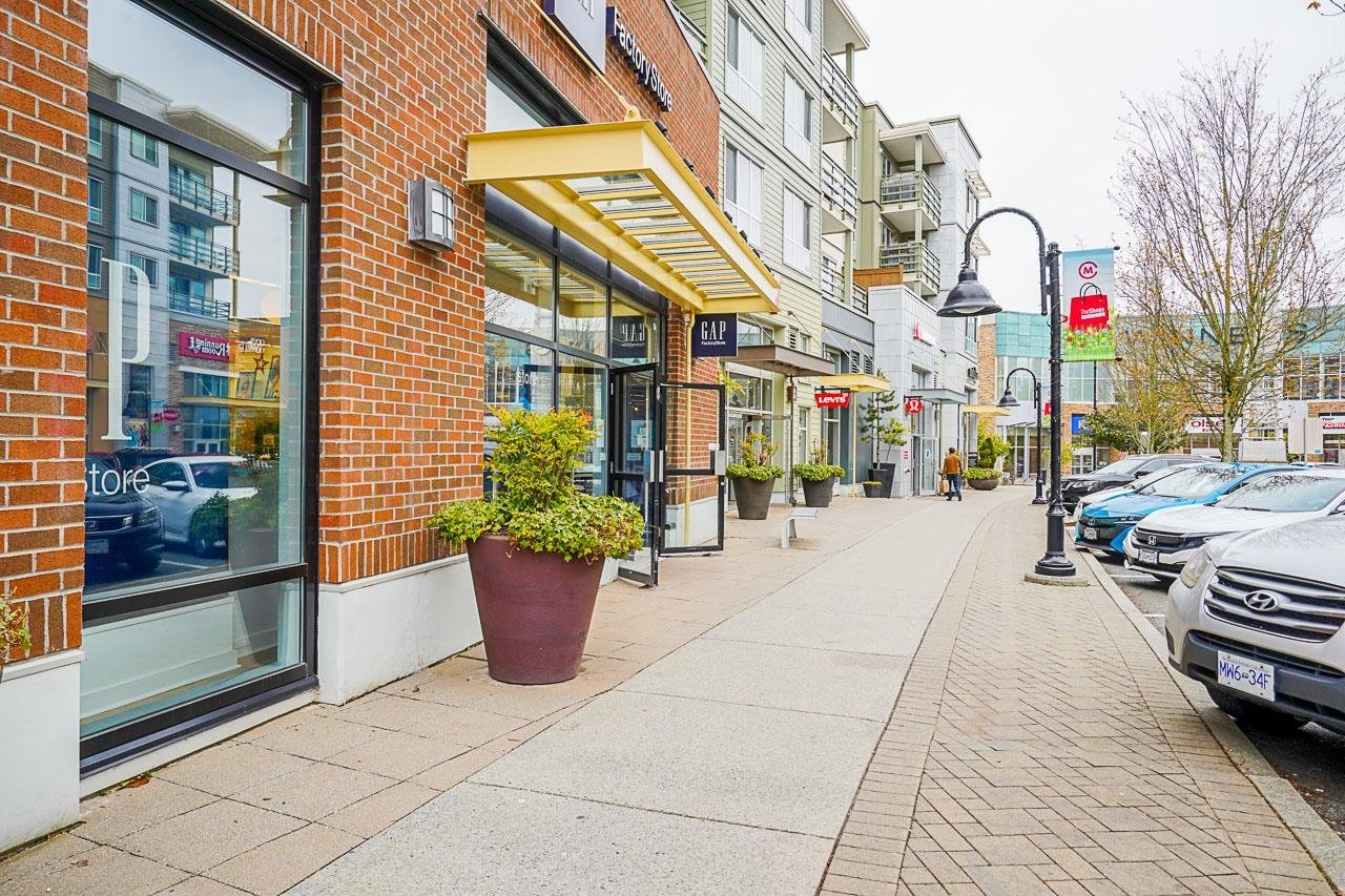 308-15735 Croydon Dr
