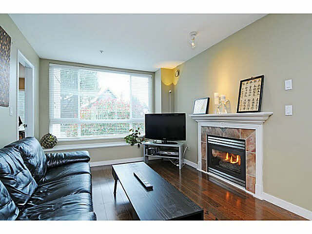 209-3235 W 4th Avenue, Vancouver