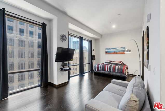 655 S Hope Street Unit 903