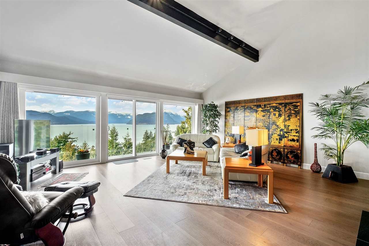 50 Panorama Rd