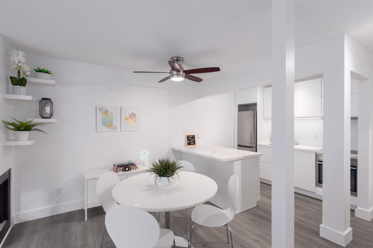 206-255 E 14th Ave