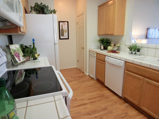 250 Santa Fe Terrace #319