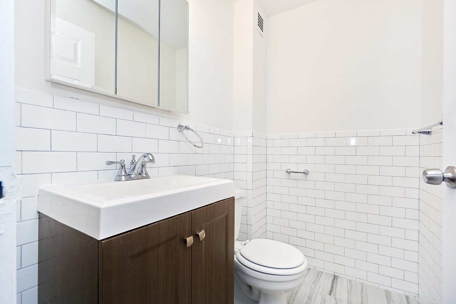 580 Main St, Unit 1318