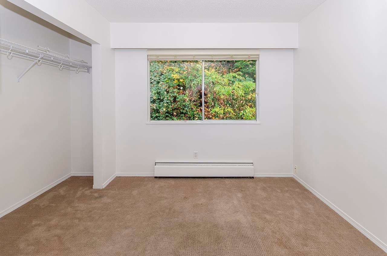 61-928 Premier St