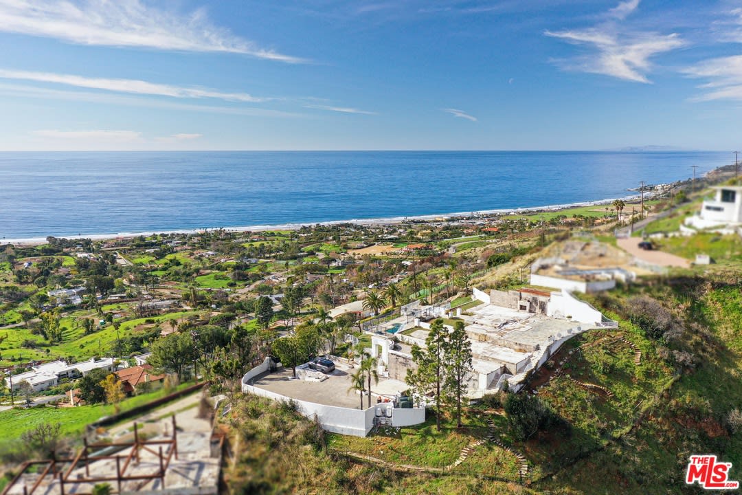 5366 Horizon Drive