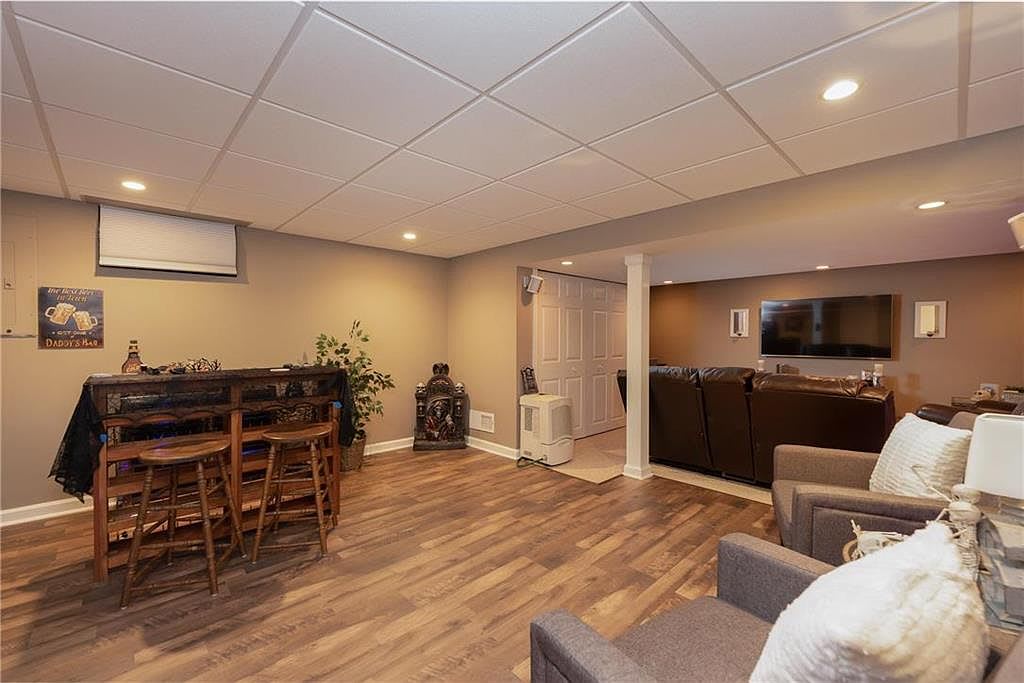 2660 Fieldview Dr