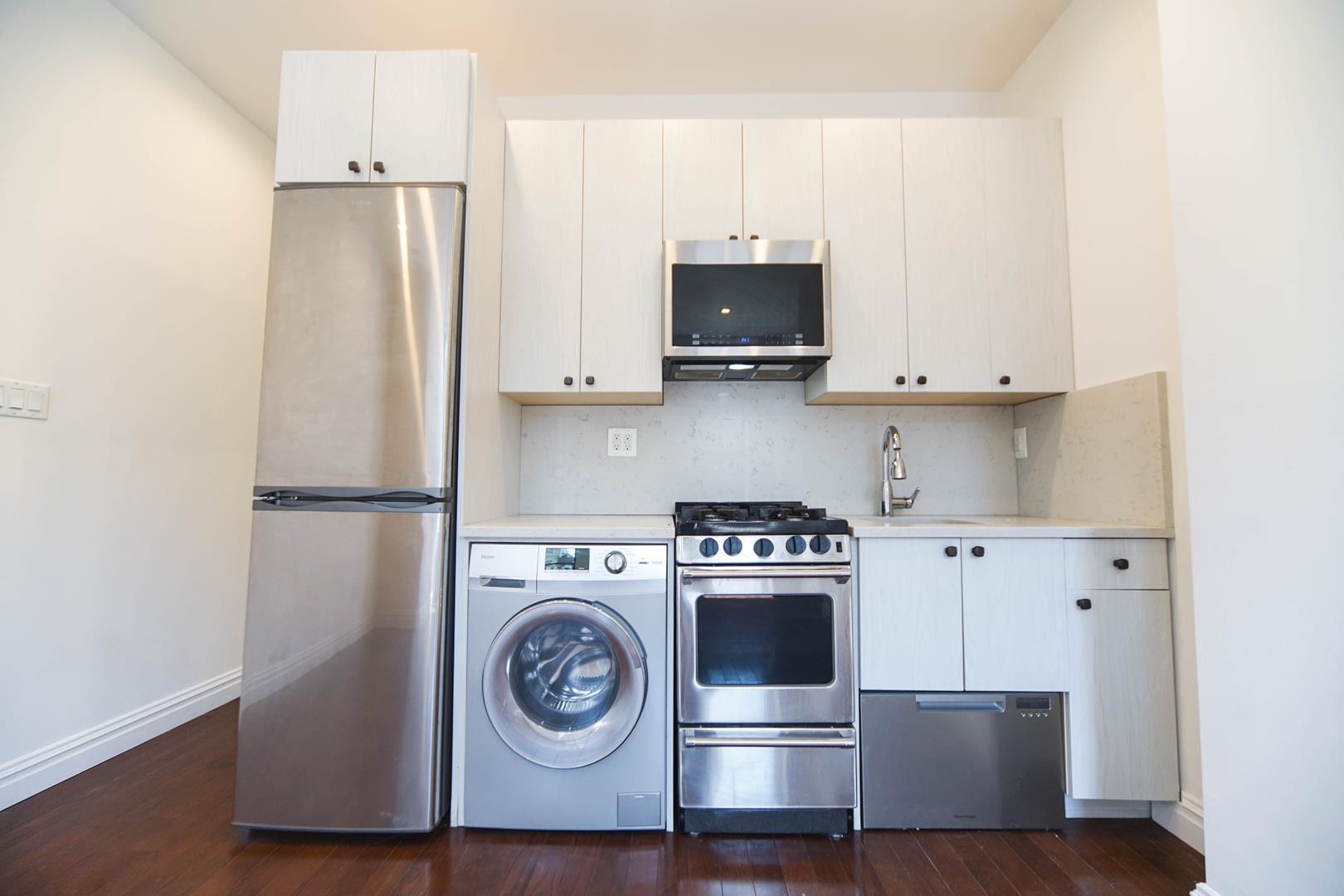 31 Saint Marks Place, Apt 10