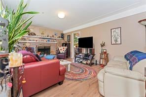 865 Kindersley Rd