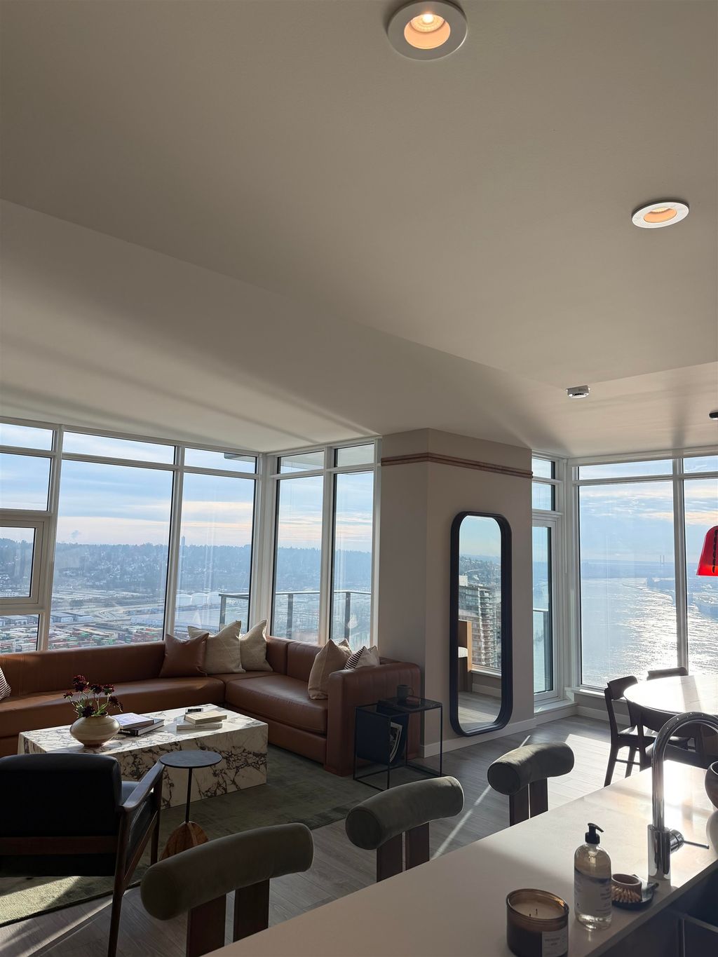 680 Quayside Drive 3502, New Westminster