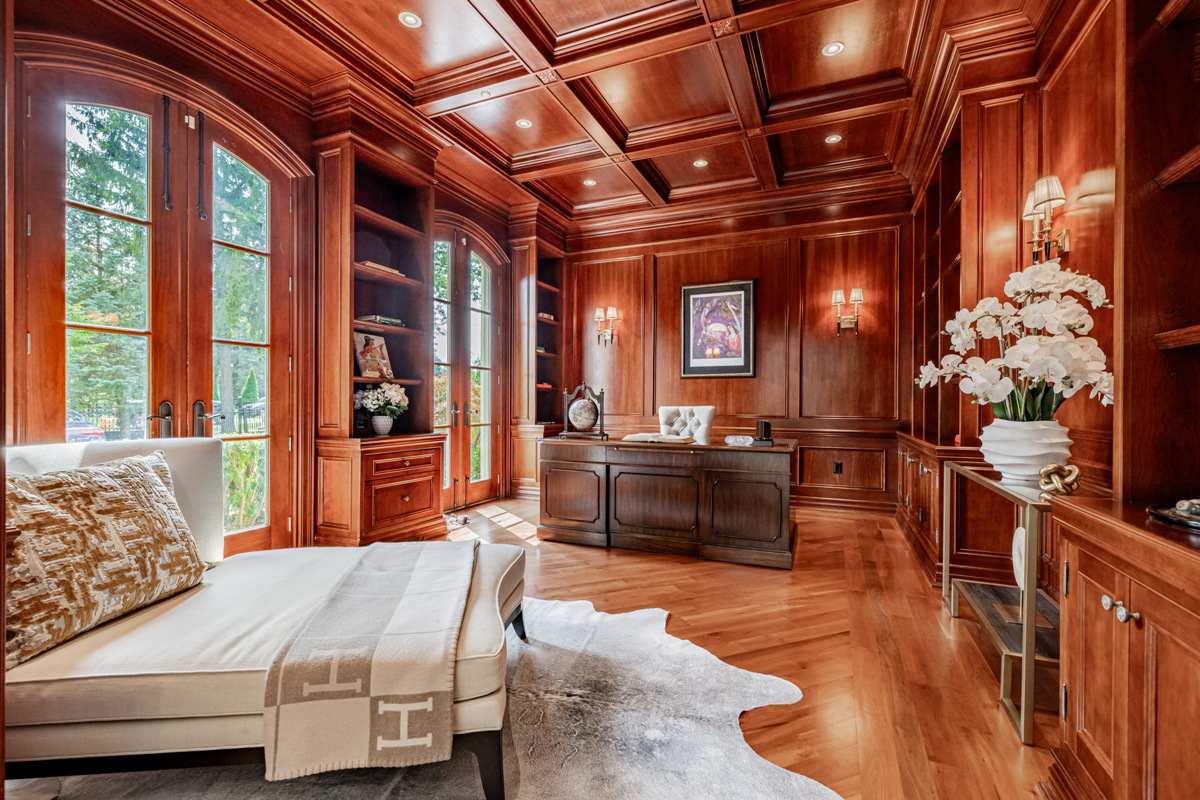 Classically Designed Mansion