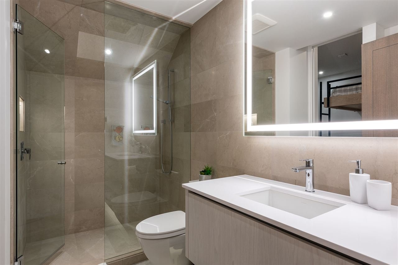 8117 Muirfield Cres