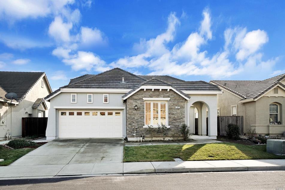 664 Sweet Bay Circle