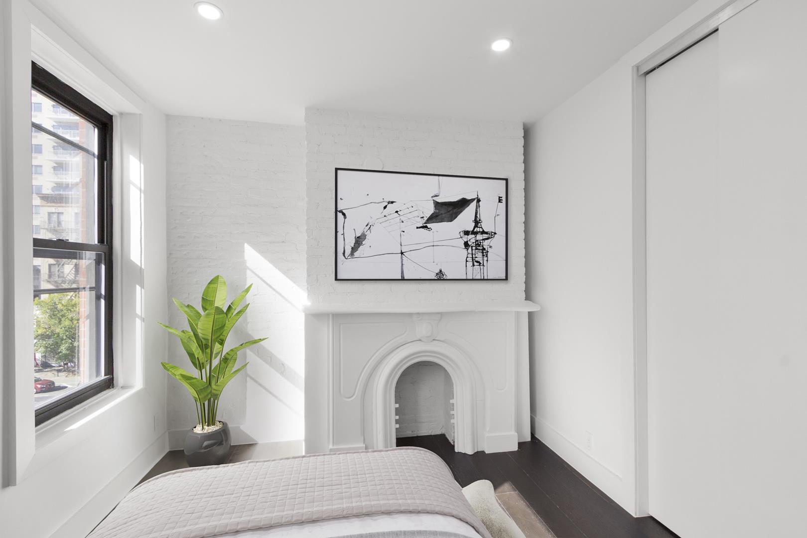 247 East 10th Street, Apt 5