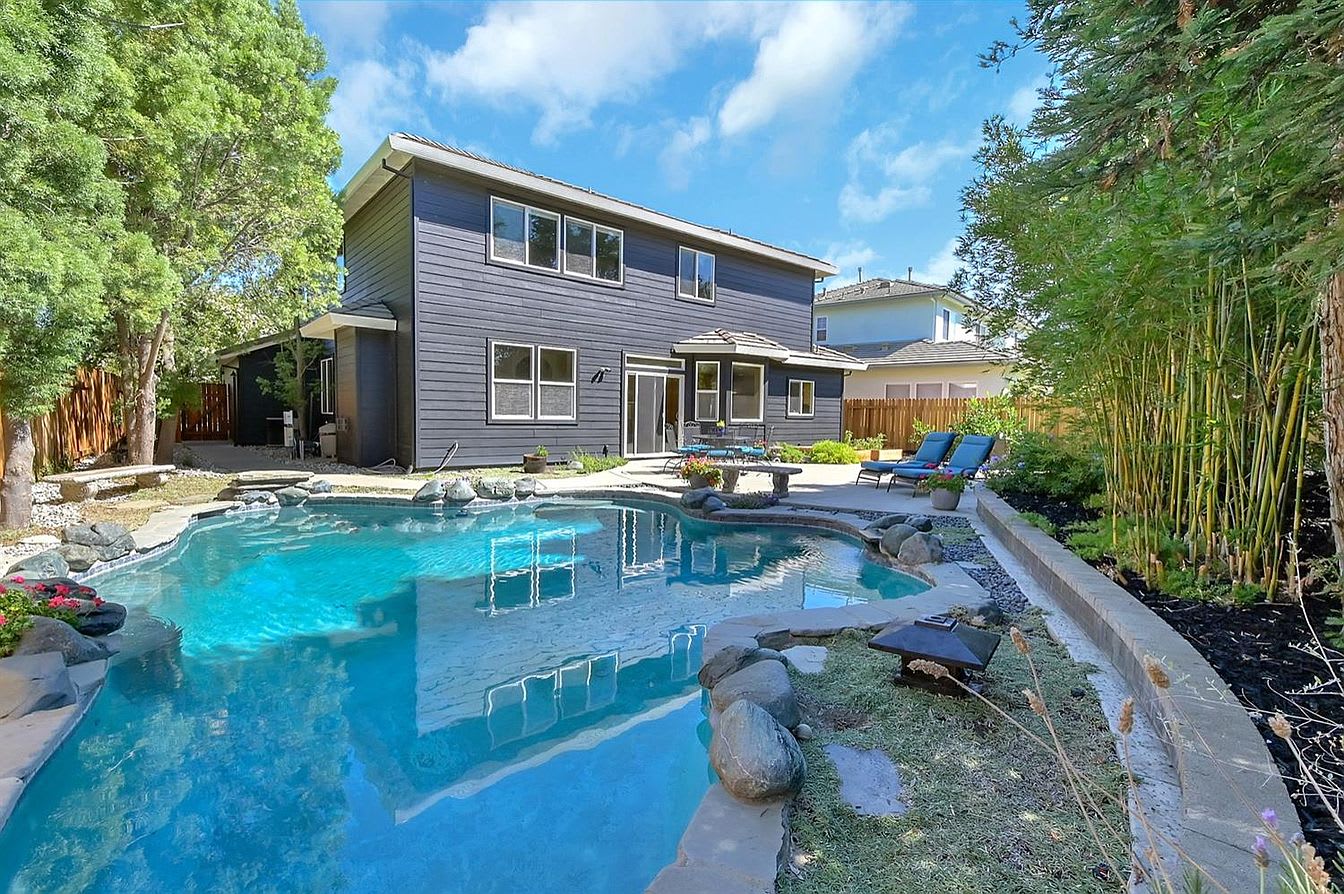 2708 Rockwell Drive