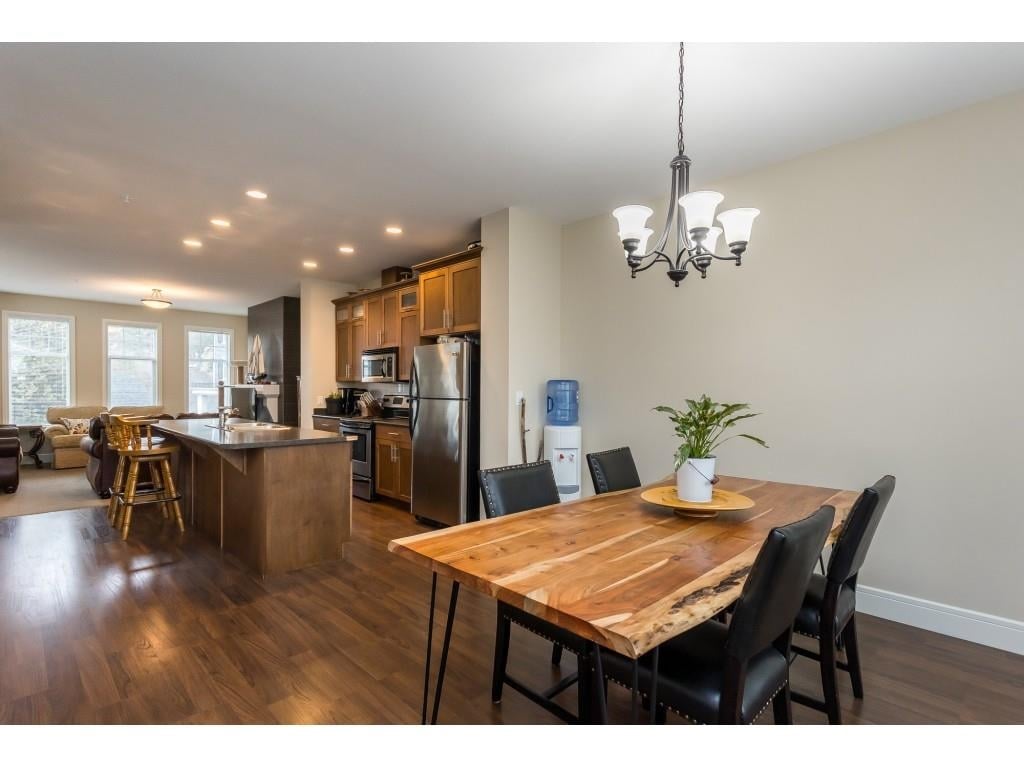10-45390 Vedder Mountain Rd