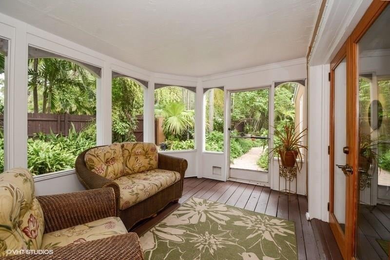 1337 SW 18th Ave