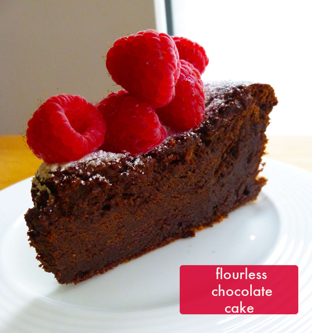 Delish Dessert | Flourless Chocolate Cake