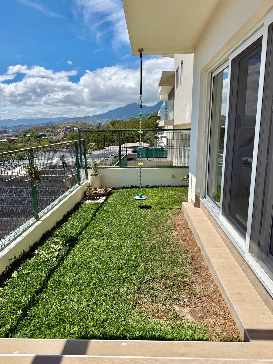 Smart View Townhouse, Escazu, San Jose