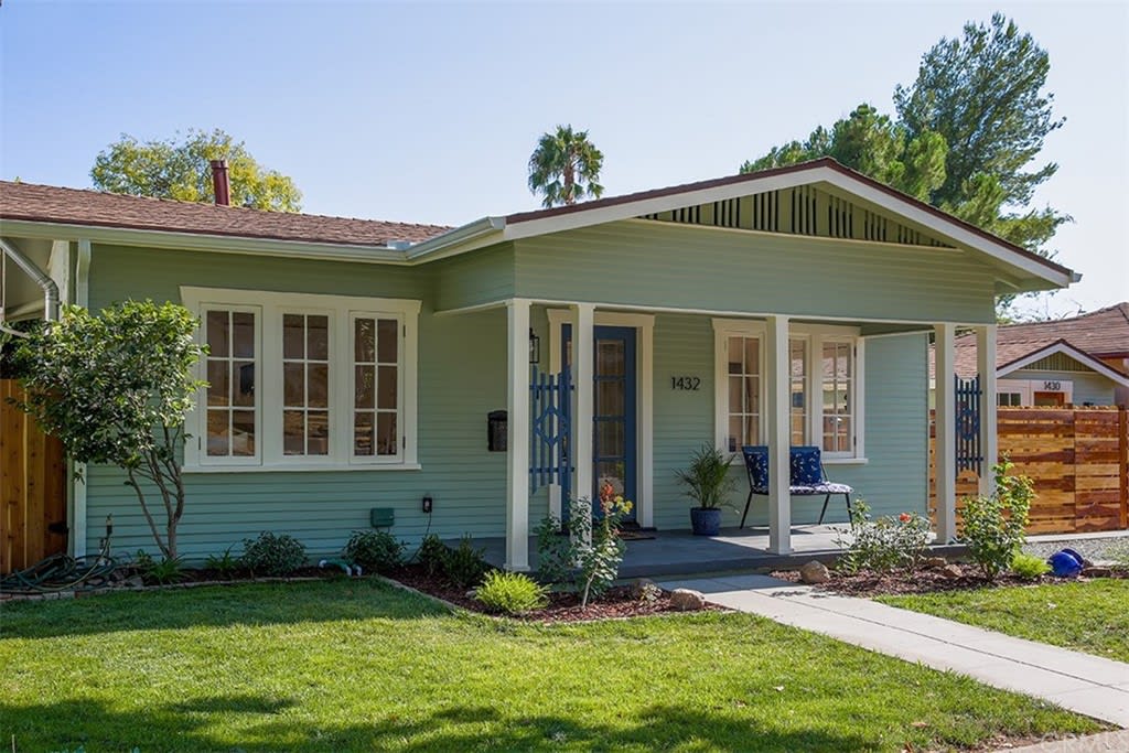 Two-Homes-On-A-Lot in Pasadena