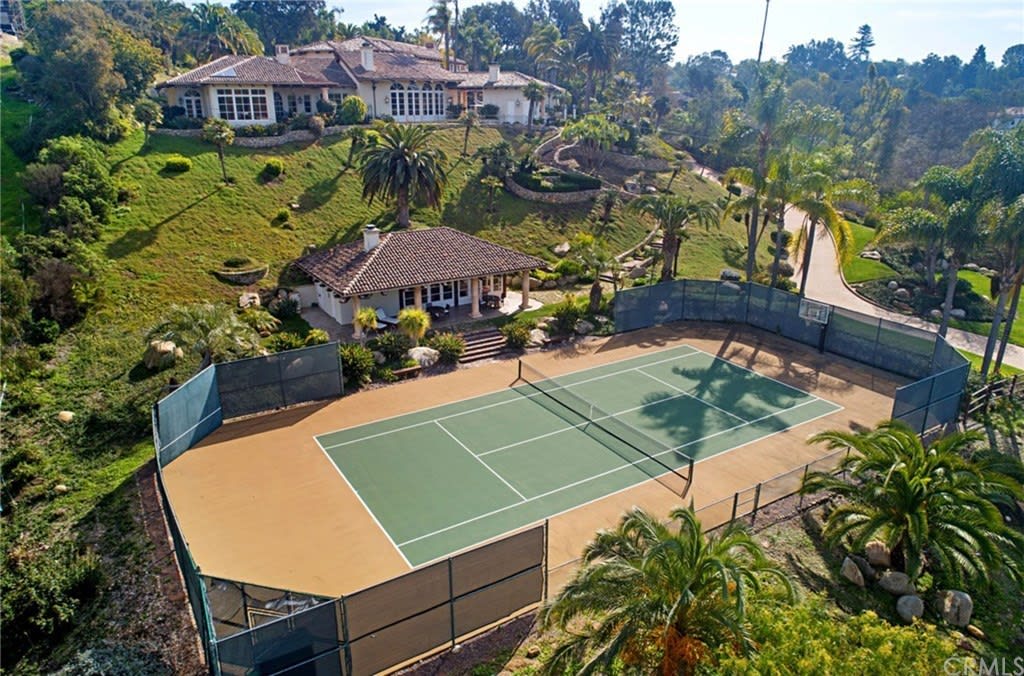17639 Loma Linda Dr