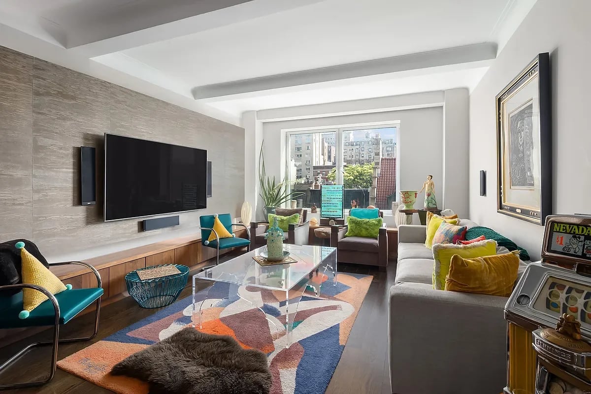 90 Riverside Dr, Apt 6D