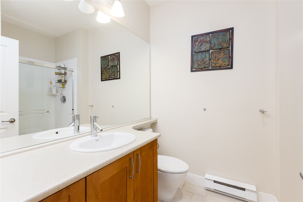 420-1111 E 27th St