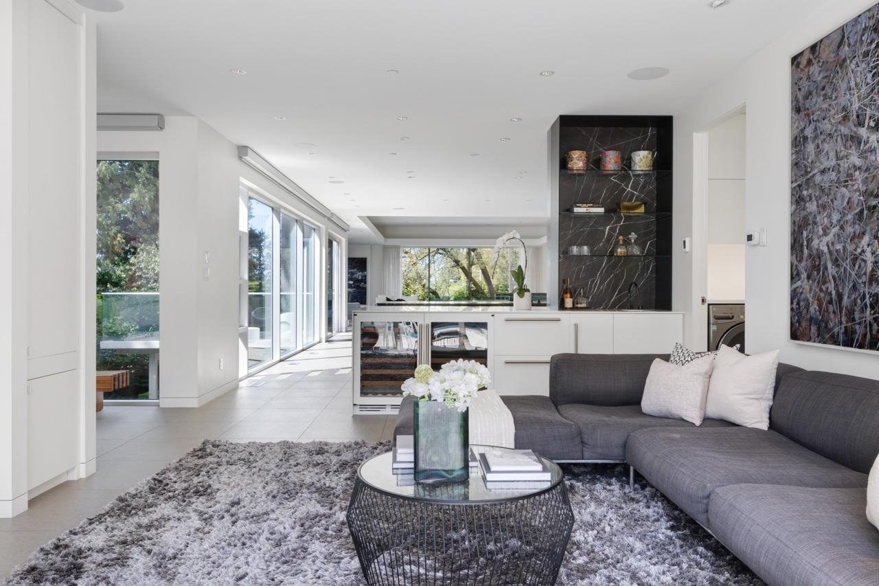 2545 SW Marine Dr