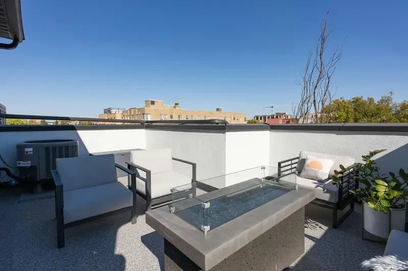 2650 15th St NW Unit 4 - Penthouse