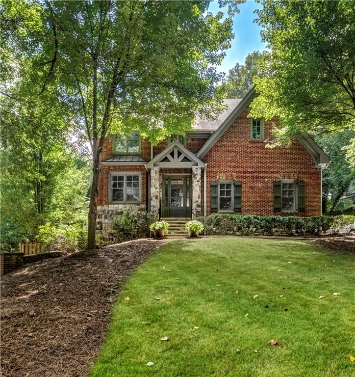 2500 Ridgewood Rd NW